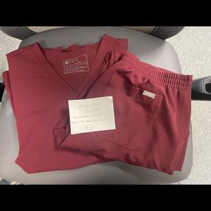 Burgundy FIGS Catarina & Yola Skinny set